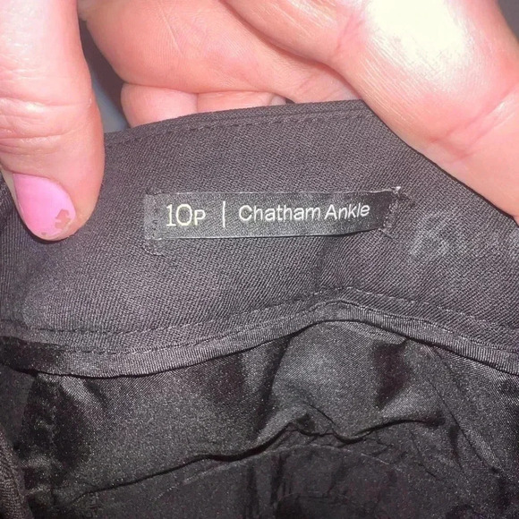 Talbots Chatham Ankle Black Dress Pants with side zipper Size 10P EUC - Picture 5 of 6